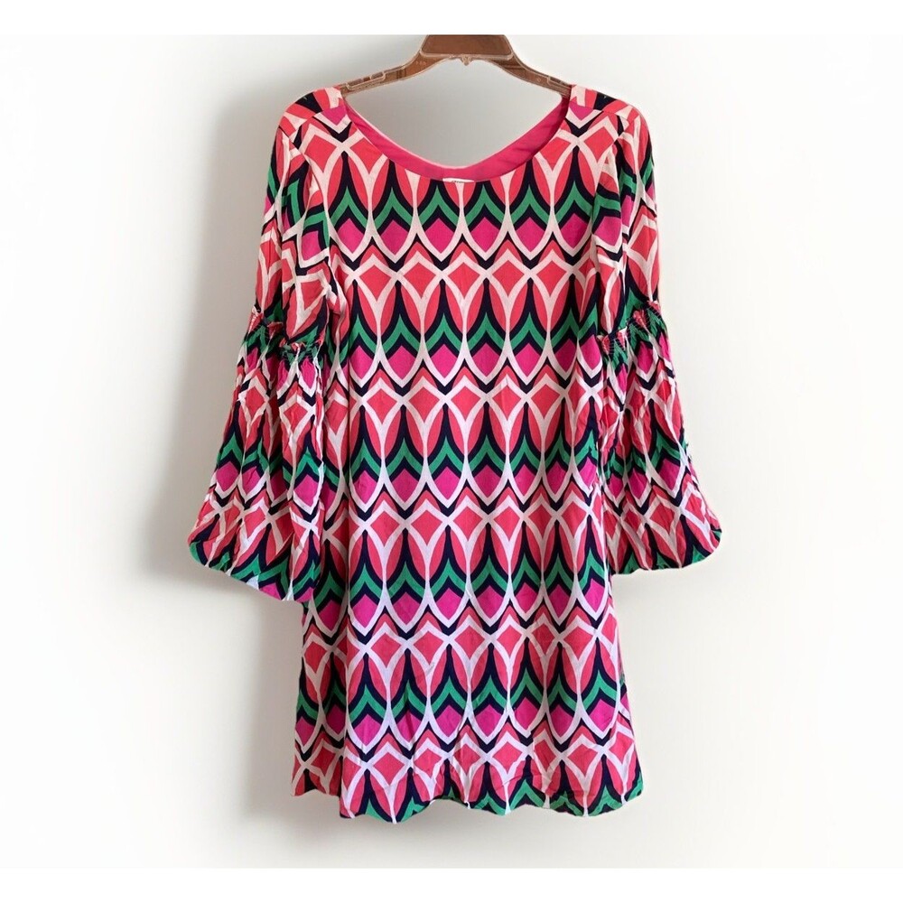Crown & Ivy Womens 6 Pink Geometric Bell Sleeve‎ V-Back Shift Dress Mod Retro